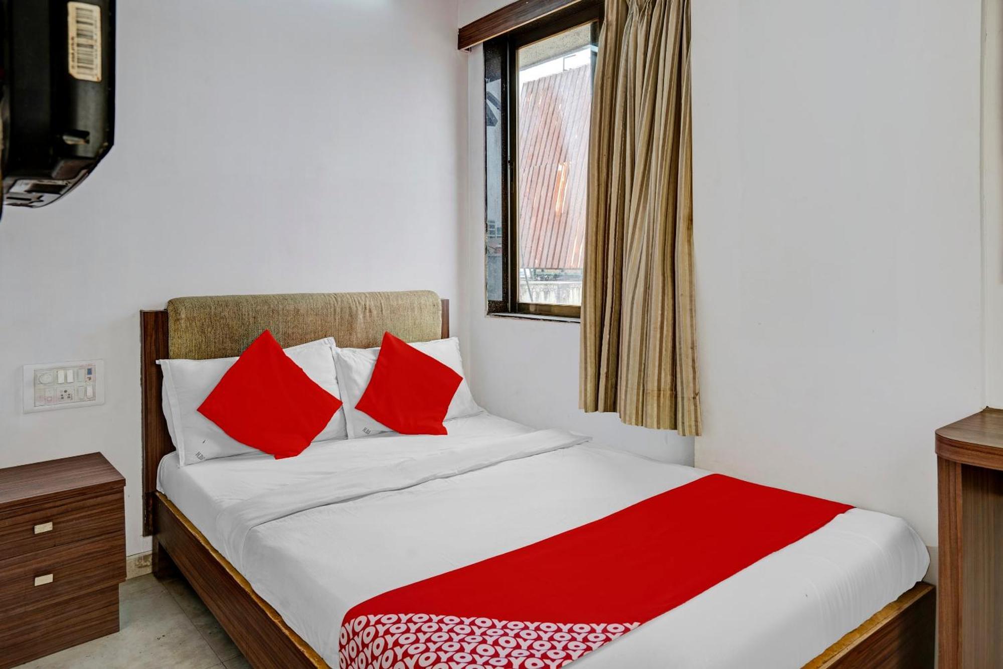 Hotel O Delight Inn Near Andheri Railway Station, Mumbai